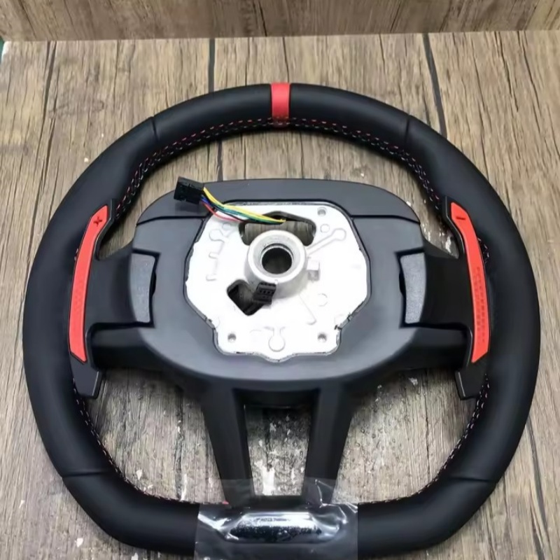 Volante in fibra di carbonio e - Car Accessories Essentials recensione e prezzo