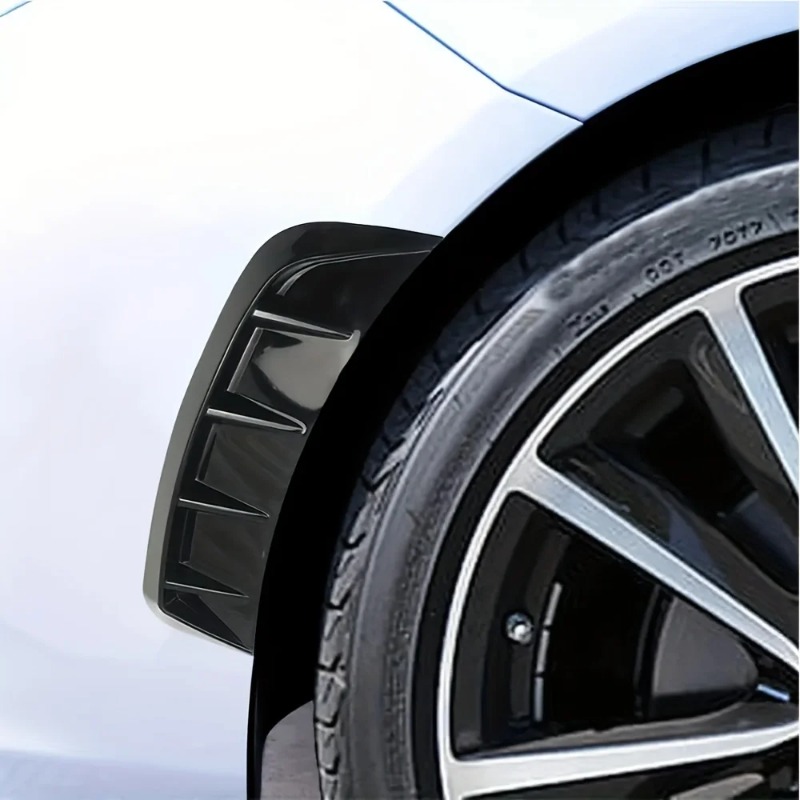 2 Pezzi Adesivi Neri in Fibra  - Car Accessories You Need recensione e prezzo